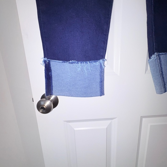 Kut from the Kloth Blue Ankle Cropped Jeans - Picture 2 of 5